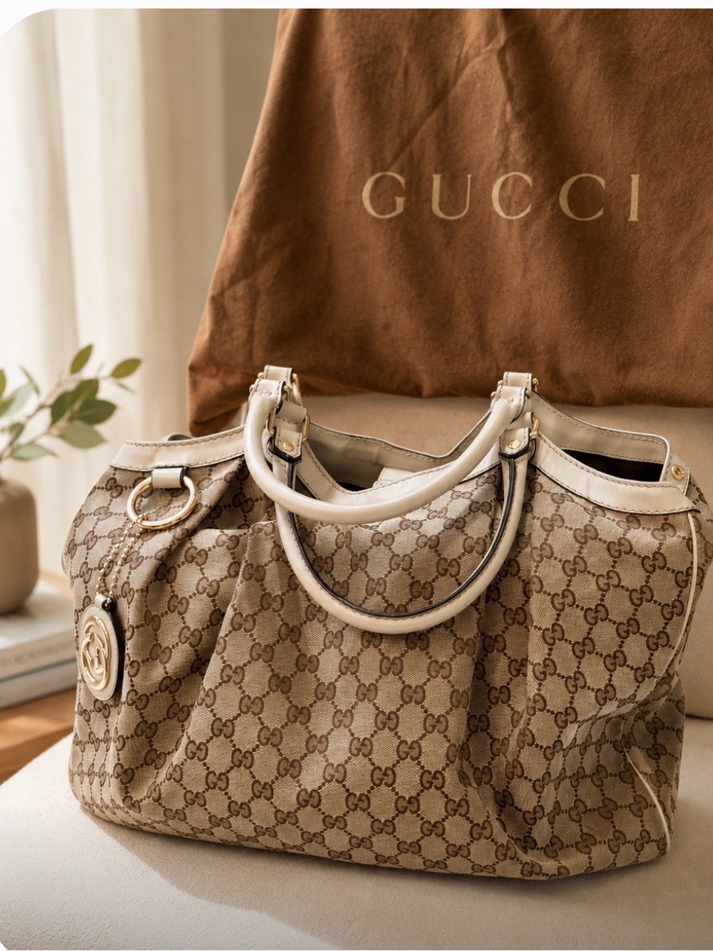 Gucci Beige and Brown Interior Tote